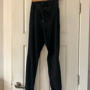 Lululemon Women's Black Joggers